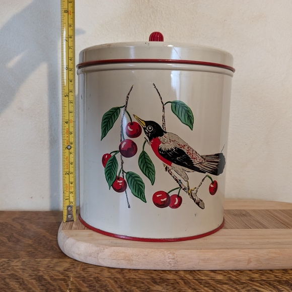 Vintage MCM  Maid of Honor metal lidded canister robin eating cherries - Picture 6 of 7